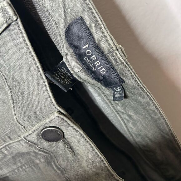 Torrid Denim Olive Green Skinny Jeans 16R - Picture 2 of 4